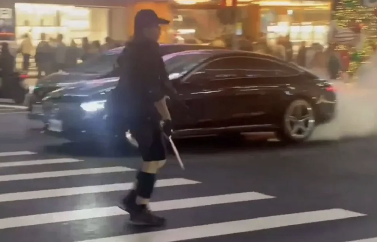 張文父母到院確認身分 稱已兩年未聯絡、不知其近況